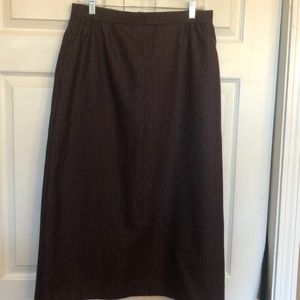Vintage maroon midi skirt